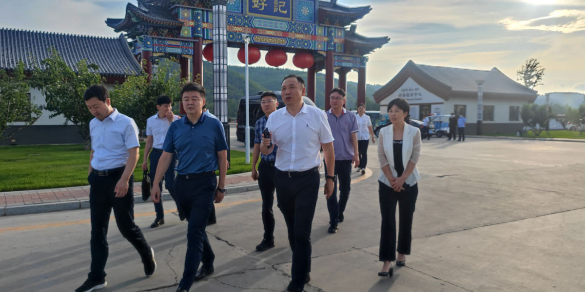 省委组织部在汪清县委组织部领导的陪同下莅临好记公司参观考察